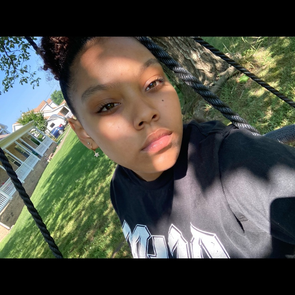 Meet your Posher, Kiara